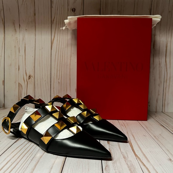 Valentino Garavani Roman Stud Ankle Strap Leather Mule Flat Black Sz 37 / 7 - Picture 1 of 12